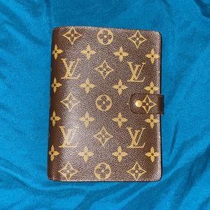 Used LV Agenda MM Monogram